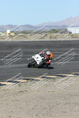 media/Jan-16-2026-CVMA Friday Practice (Fri) [[6f2bf47531]]/4-Racer 3-NRS/Session 3 (Bowl)/